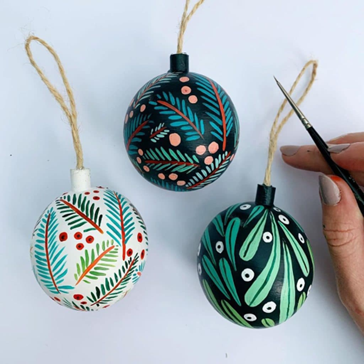 DIY Christmas bauble ideas: Australian native baubles